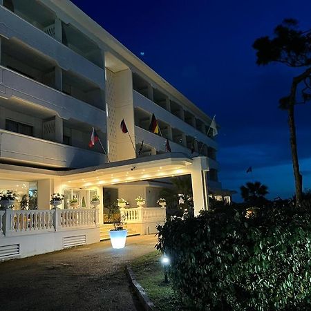 Domizia Palace Hotel Baia Domizia Esterno foto