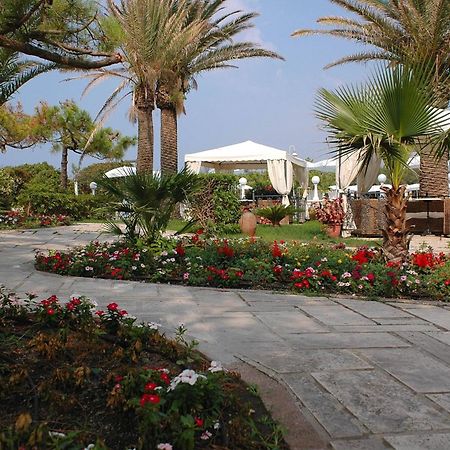 Domizia Palace Hotel Baia Domizia Servizi foto